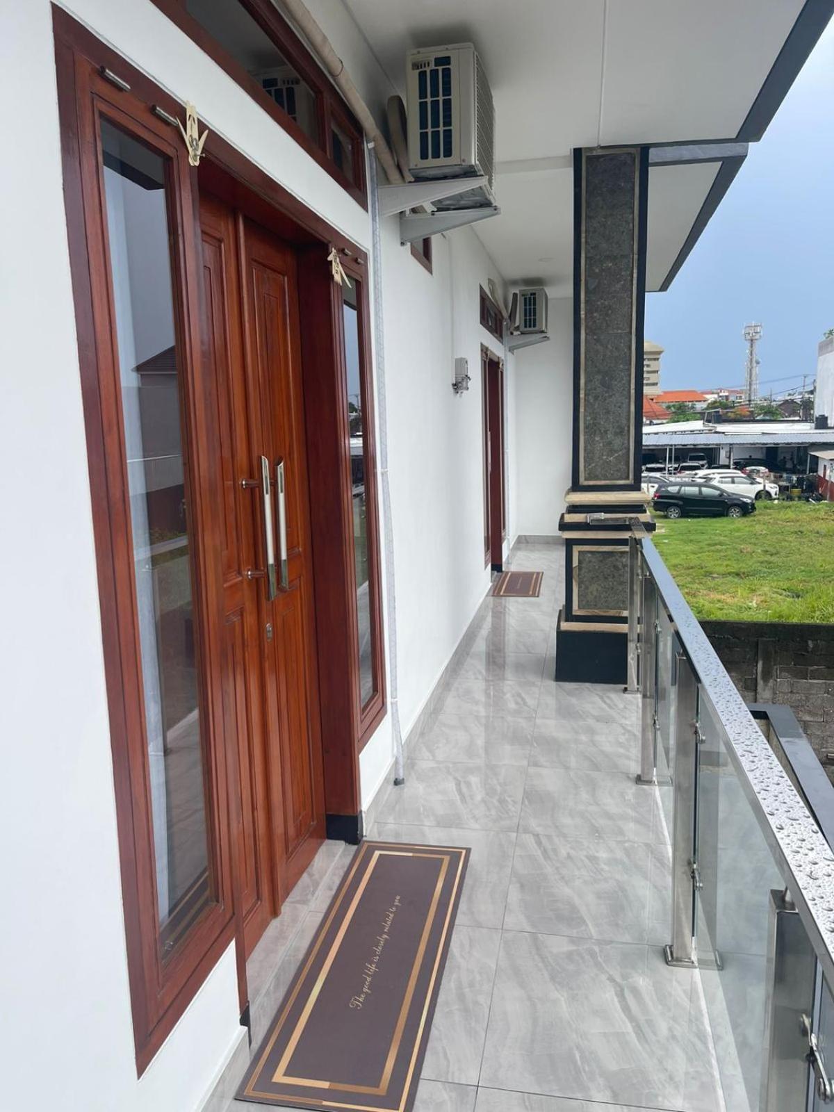 Shin In Bali Hotel Kuta Lombok Exterior foto