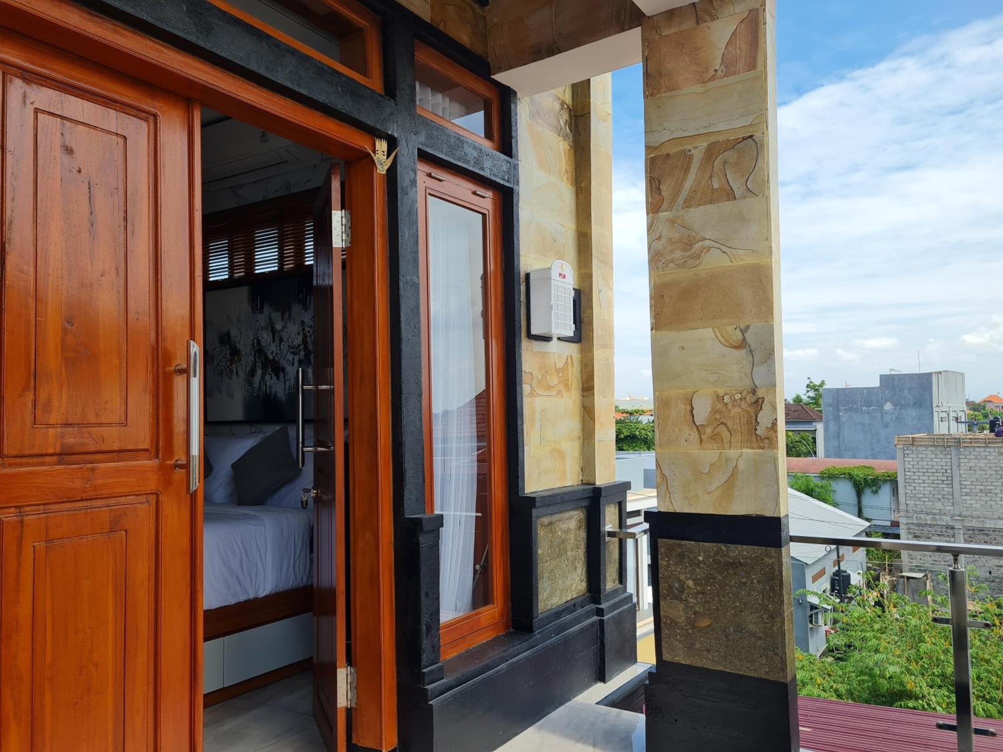 Shin In Bali Hotel Kuta Lombok Exterior foto